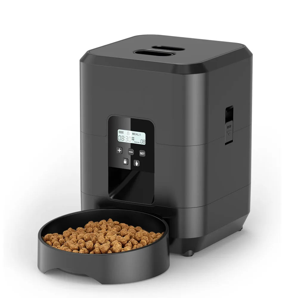 Automatic Smart Feeder-Keeps Your Pet Fed Even When Your're Away.